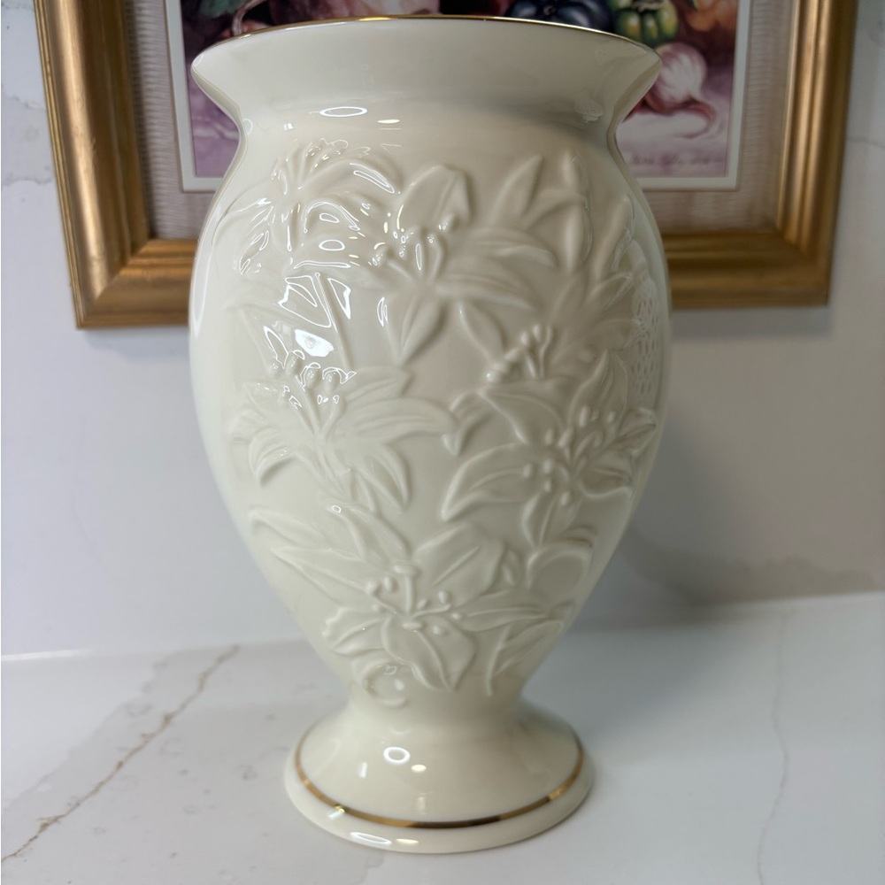 Vintage Lenox Cream Vase with Lily Floral Embossing